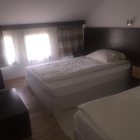 ホテルMagyar Golf Club Kisoroszi エクステリア 写真