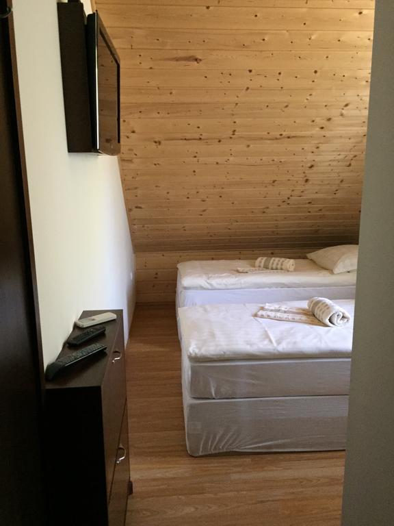 ホテルMagyar Golf Club Kisoroszi 部屋 写真
